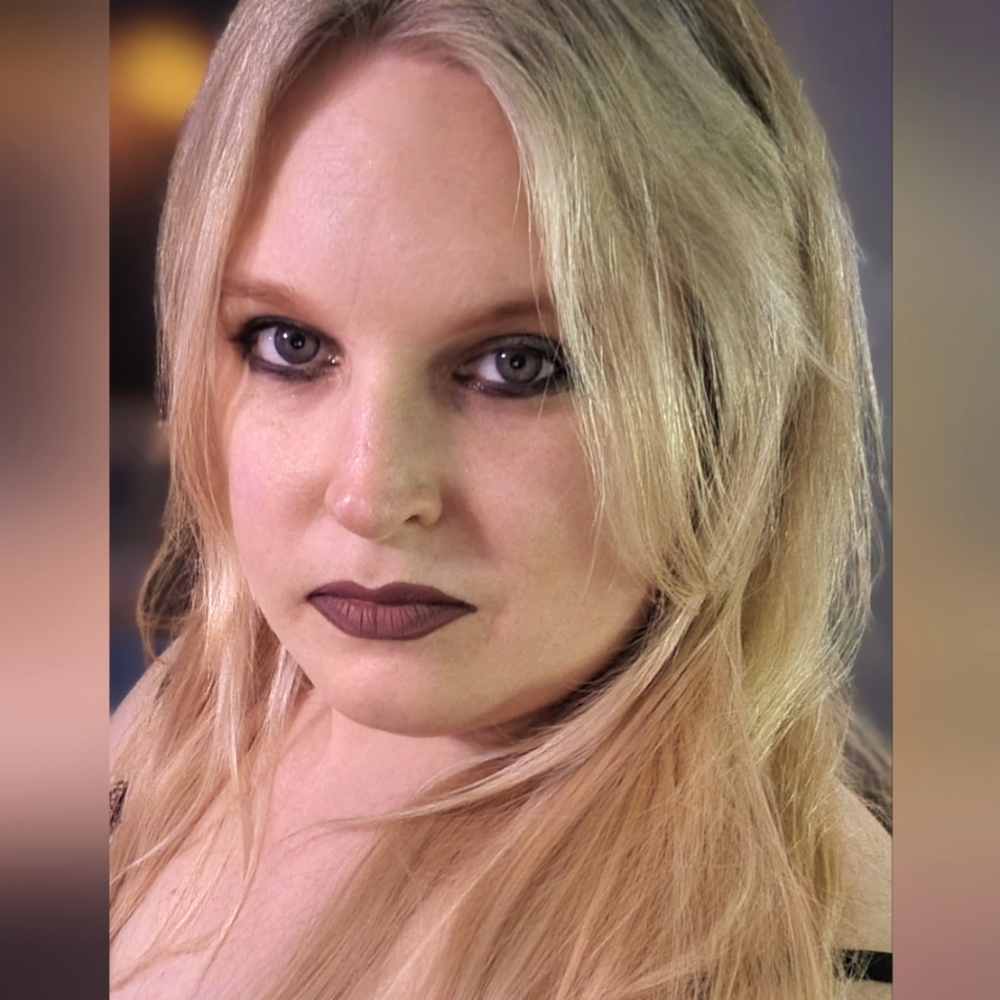 Meet your Posher, Savannah